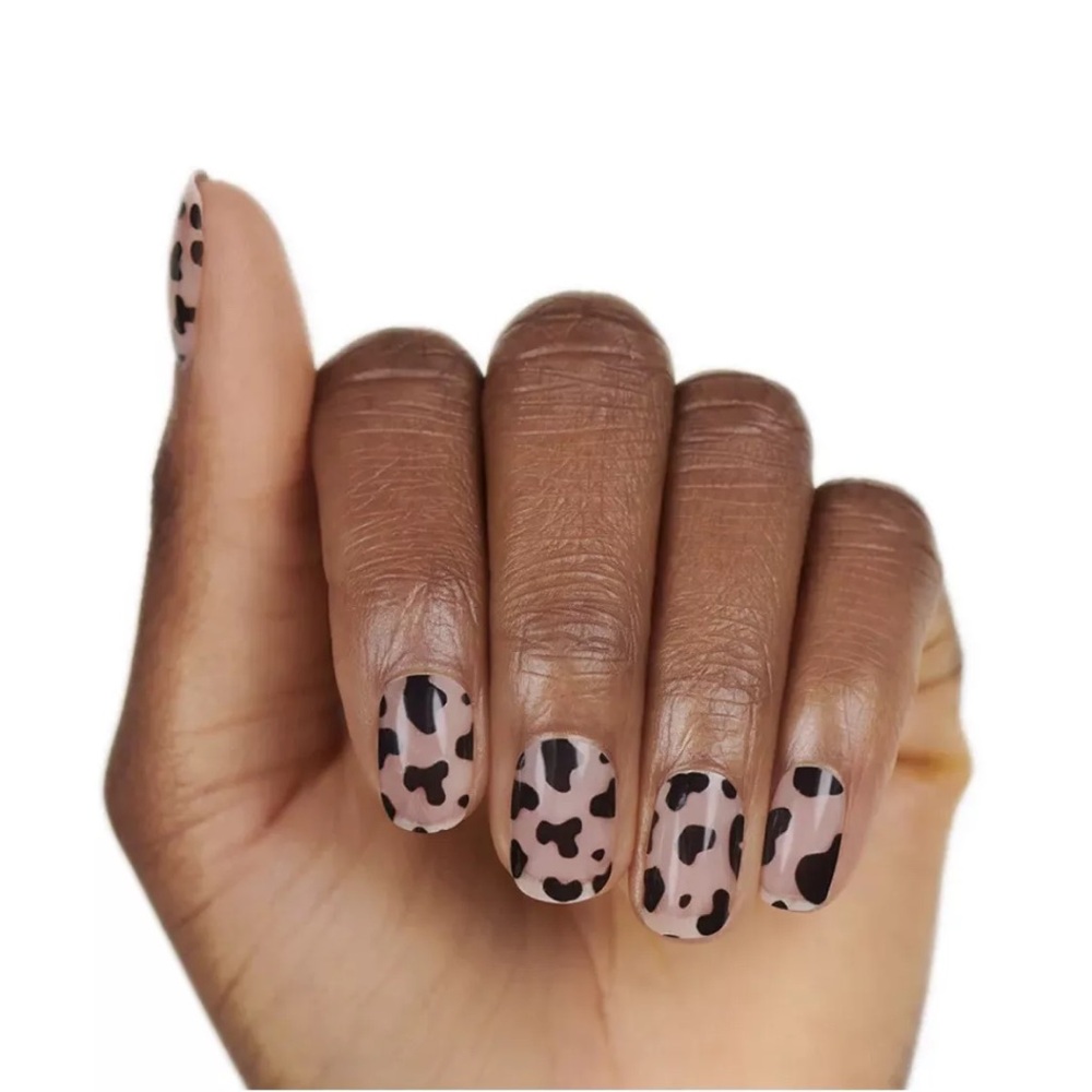 *Retired* Color Street: In a MOO-d | Cow Print Animal Black Clear Overlay Spots - Picture 9 of 13
